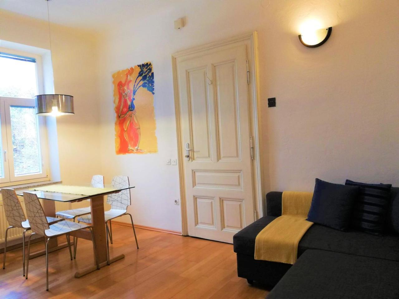 Dimora Apartments With Free Parking Любляна Екстериор снимка