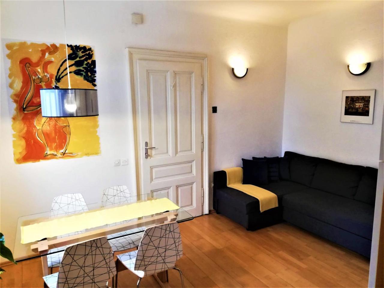 Dimora Apartments With Free Parking Любляна Екстериор снимка