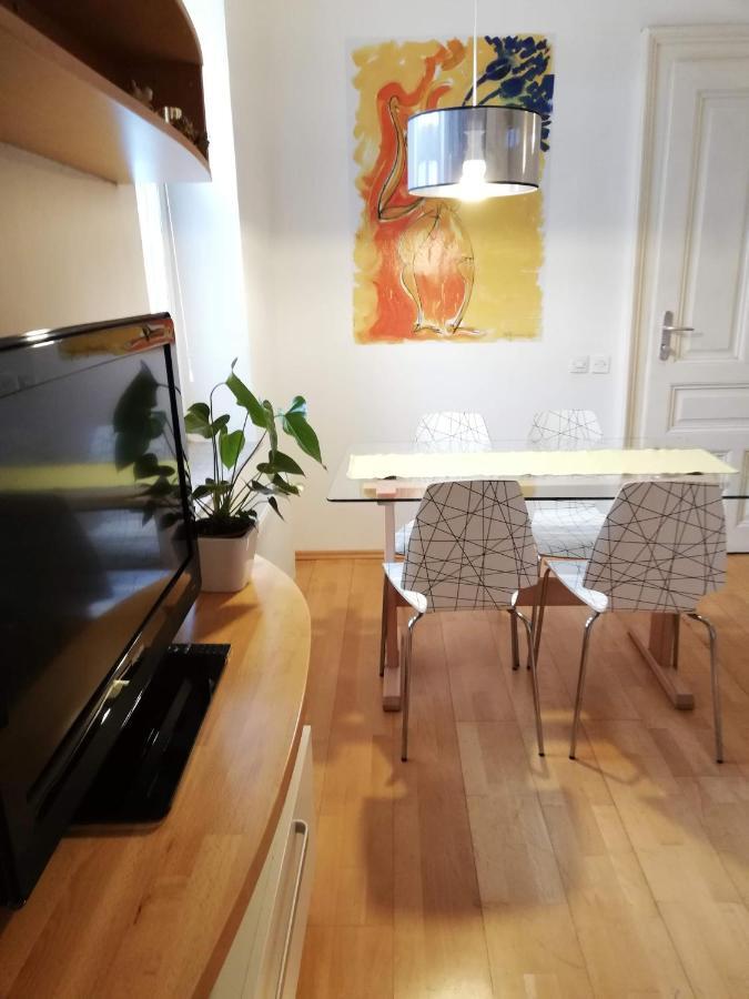 Dimora Apartments With Free Parking Любляна Екстериор снимка